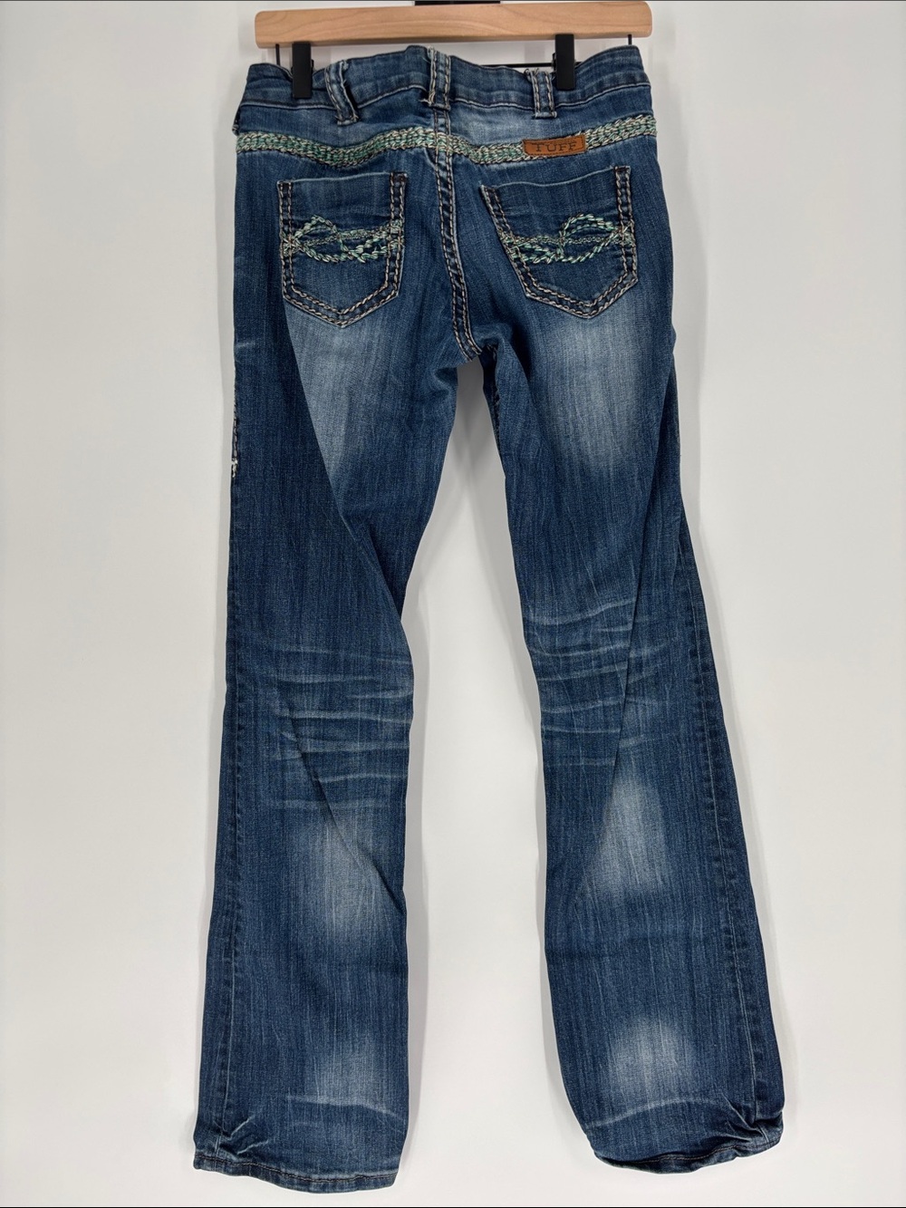 Cowgirl Tuff bootcut jeans 28 x 33
